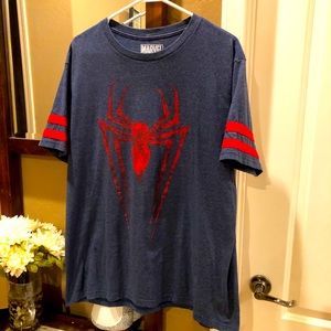 Marvel Red-wolf shirt black and red sleeve